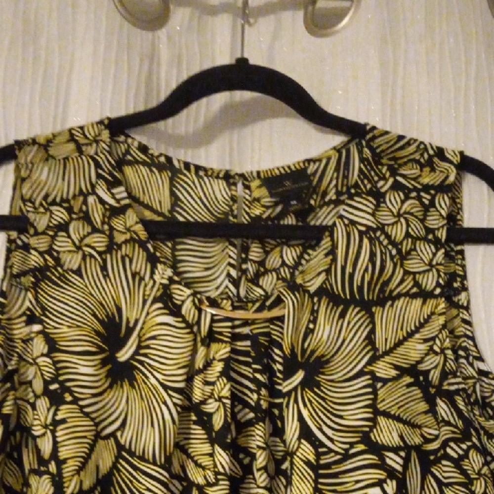 Black & Yellow Floral Sleeveless Women's Top